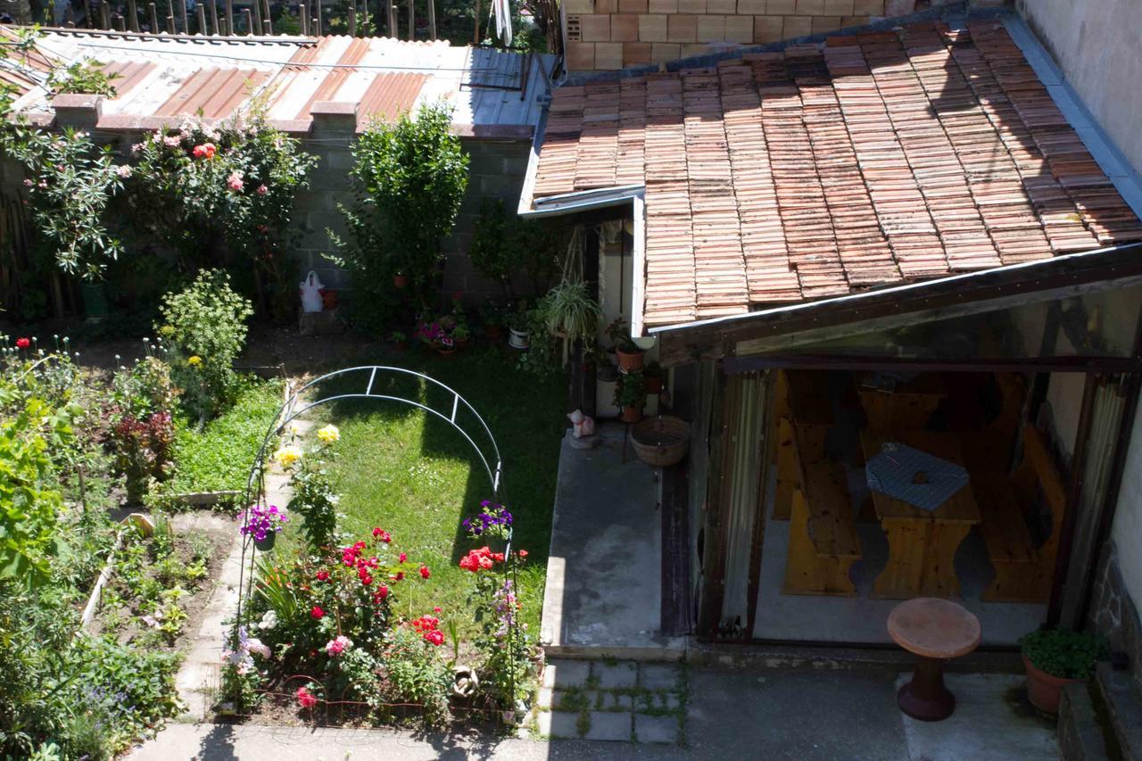 Guest House Sokratovi Obzor Exterior photo